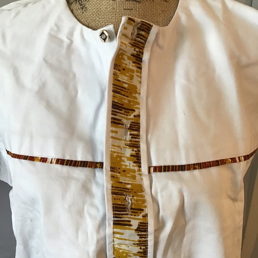 African men’s dashiki shirt made in Ghana - Picture 4 of 6